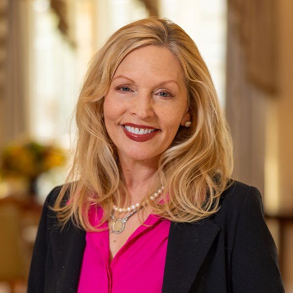 Portrait of Gretchen Gessner.